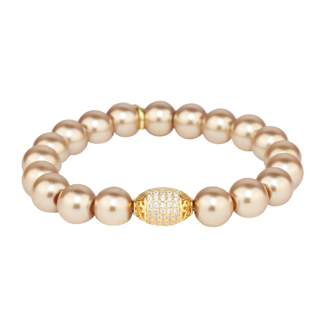 Doré Gold Pearl Bracelet: Chic and Elegant Statement Piece